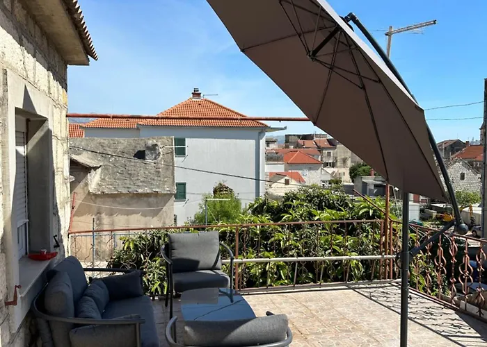 Ronia Apartment